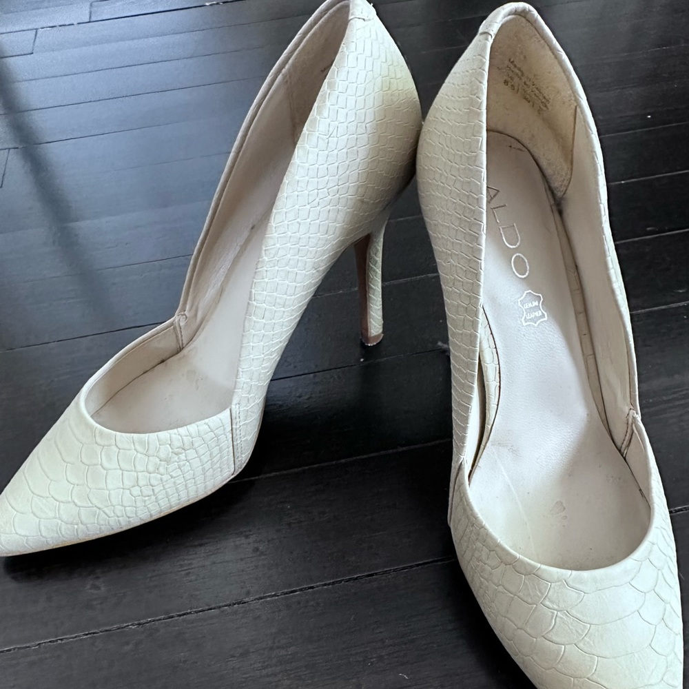 Aldo Nude Heels
